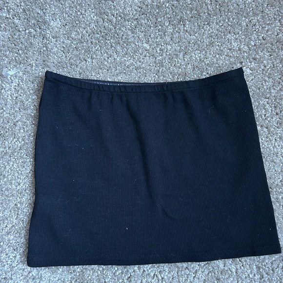 Perfectwhitetee Black Ribbed Blondie Tube Top - Picture 6 of 7